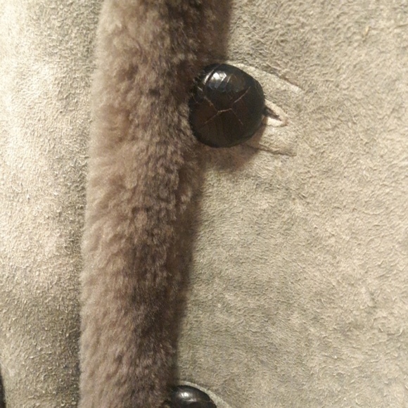 Vintage Shearling Sheepskin Coat - Picture 3 of 7